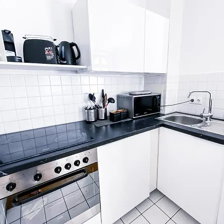 Zentraler Altbau Am Clara-zetkin-park, Rb-arena Um Ecke, Netflix Inklusive * Leipzig
